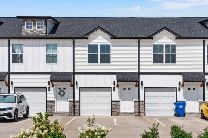 224 Drayton Dr Unit E, Clarksville, TN