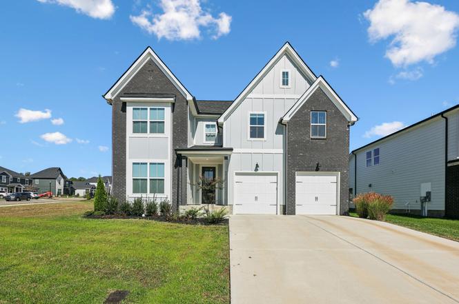 5200 Greentree Dr, Smyrna, TN