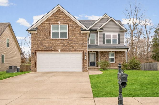 143 Sycamore Hill Dr, Clarksville, TN