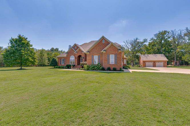 2575 North Rd, Murfreesboro, TN