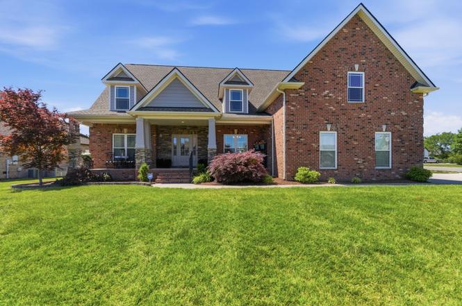 3131 Robinwood Dr, Murfreesboro, TN