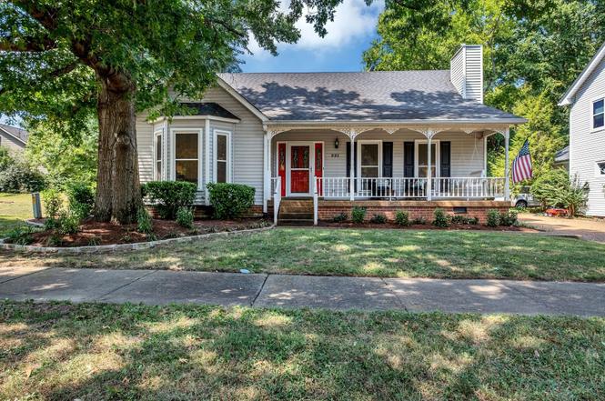 221 Adams Ct, Franklin, TN