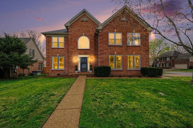 727 Sir Winston Pl, Franklin, TN