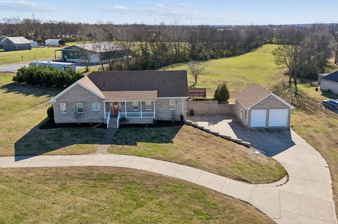 517 Nichols Ln, Gallatin, TN