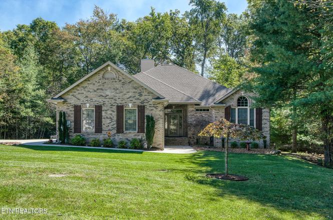 14 Holly Ct, Crossville, TN