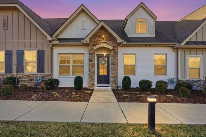 330 Madeira Pl, Gallatin, TN
