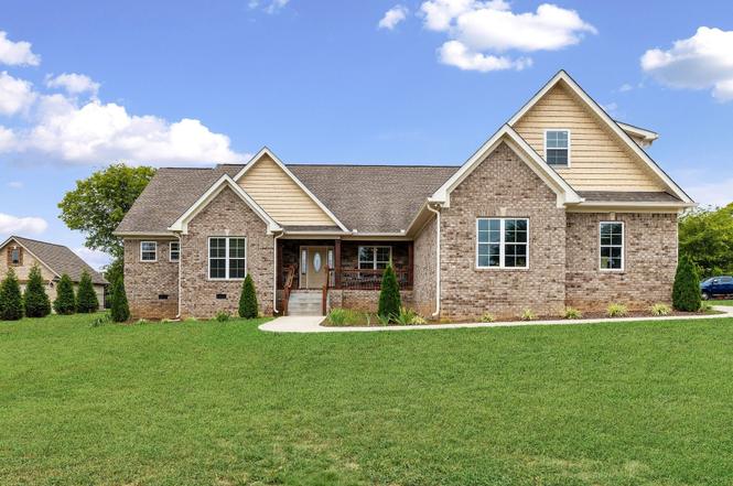 4029 Pleasant Gate Ln, Columbia, TN