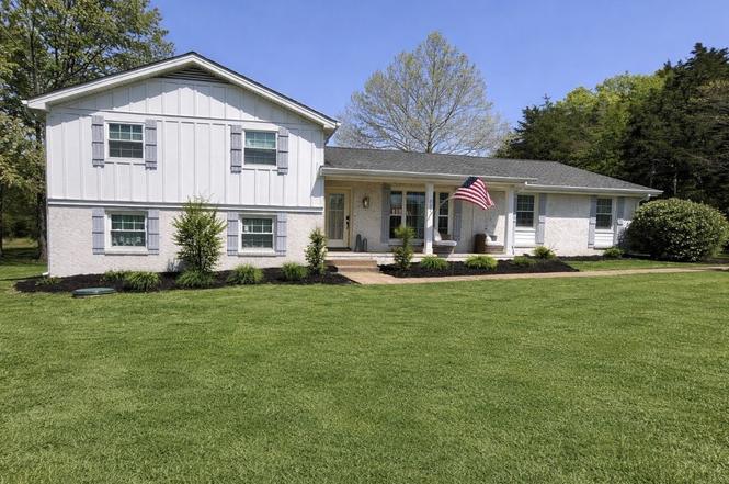 323 Kimberly Ct, Mount Juliet, TN