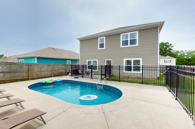 2919 Beeswax St, Columbia, TN