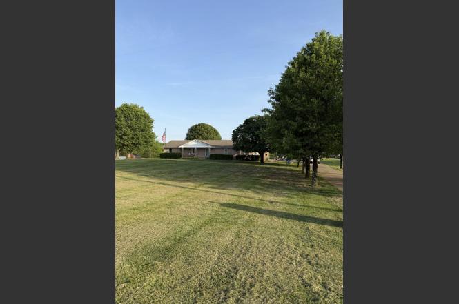 1976 Hartsville Pike, Gallatin, TN