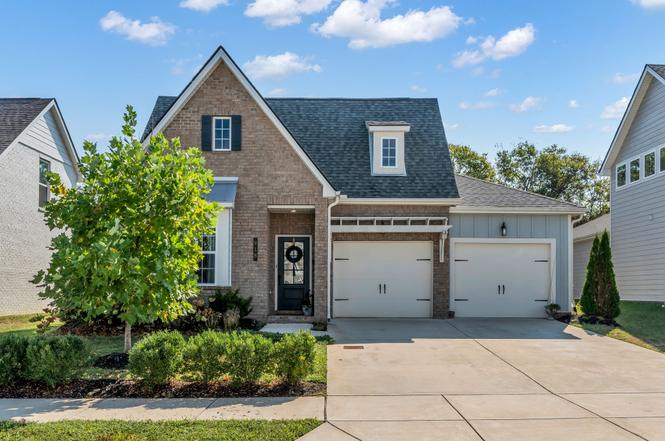 918 Plowson Rd, Mount Juliet, TN
