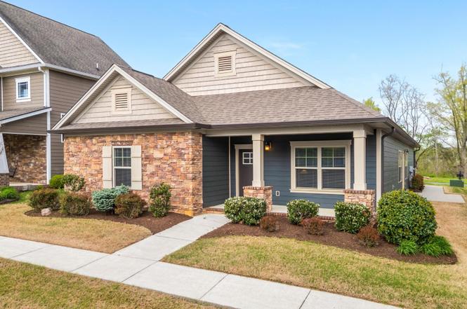 2479 Inverness Dr NW, Cleveland, TN