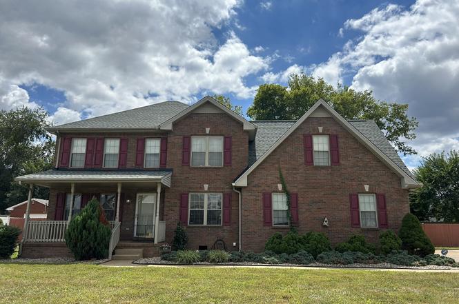 4244 N Woodstock Dr, Clarksville, TN