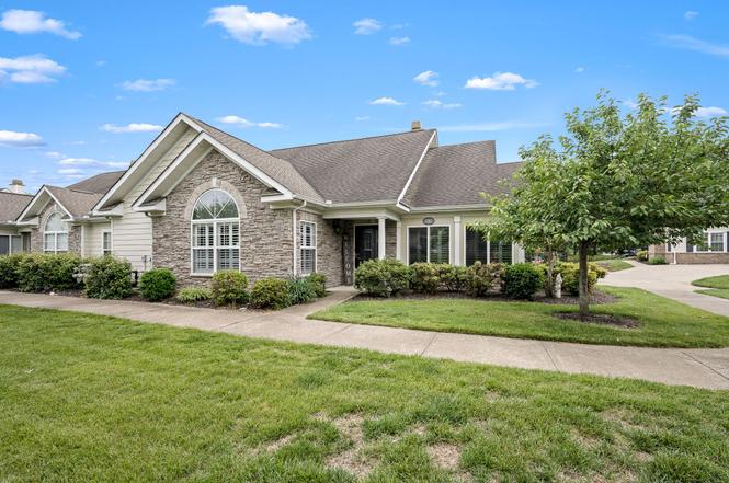 825 S Browns Ln #2002, Gallatin, TN