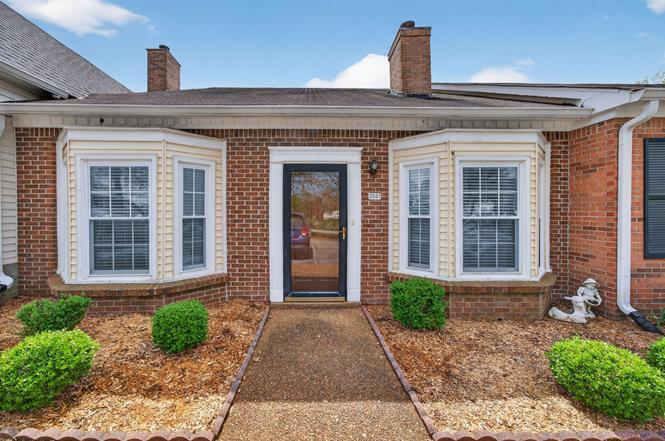 2041 Union Pl, Columbia, TN