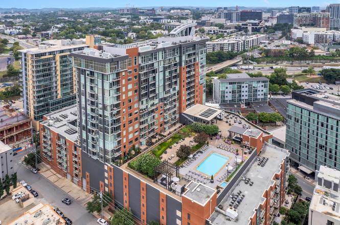 600 12th Ave S #413, Nashville, TN