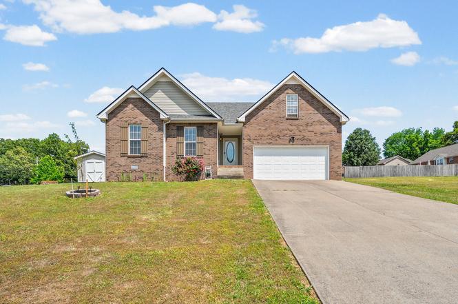 1494 Wilderness Way, Clarksville, TN