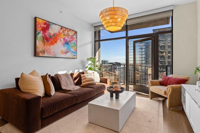 1212 Demonbreun St #1606, Nashville, TN