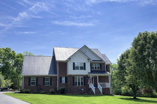1109 Stonehenge Ct, Columbia, TN