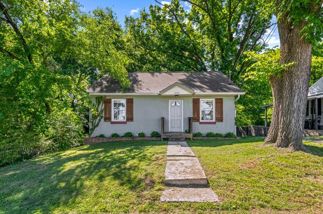 2008 Thomas Ave, Columbia, TN