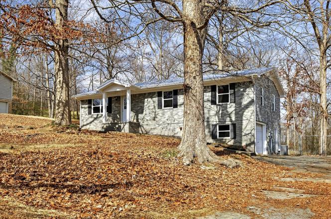 379 Oakwood Cir NE, Cleveland, TN