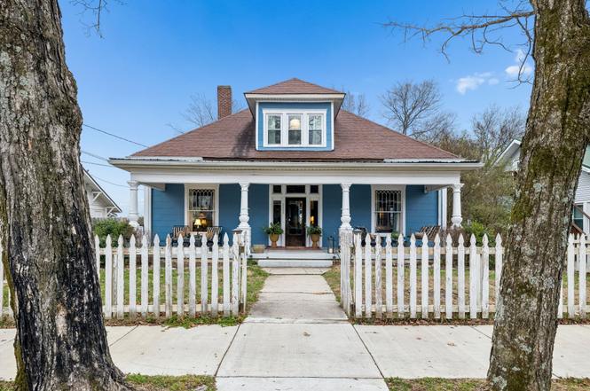 1115 S High St, Columbia, TN