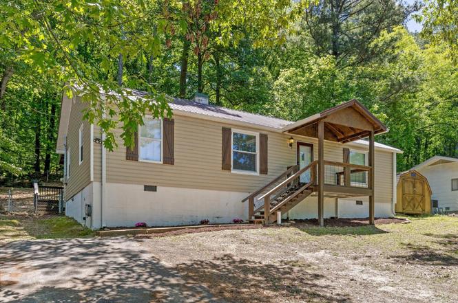 1310 Labrea Dr, Chattanooga, TN
