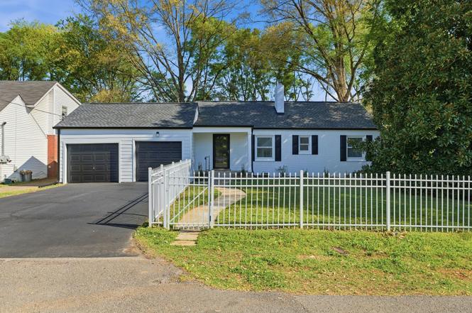 608 Lynn St, Murfreesboro, TN