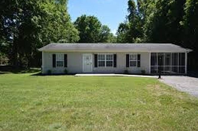1592 Highway 76, Clarksville, TN