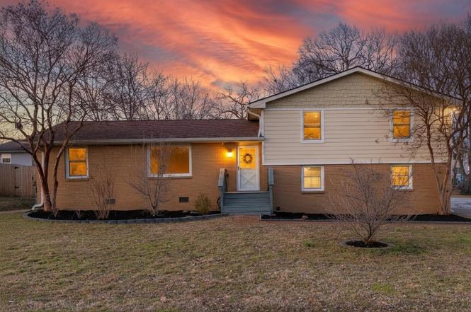 108 Connie Dr, Hendersonville, TN