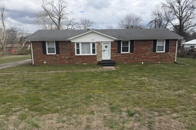 5047 Collinwood Dr, Clarksville, TN