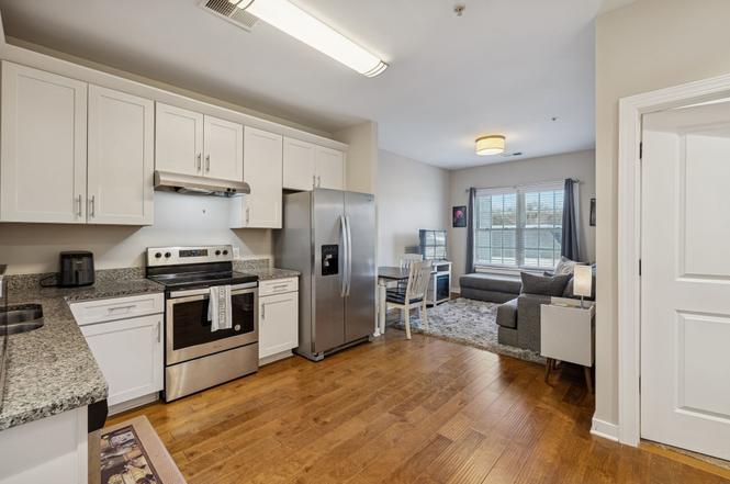 1319 W Main St #303, Franklin, TN