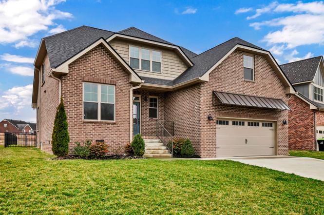 124 Cottage Ln, Clarksville, TN