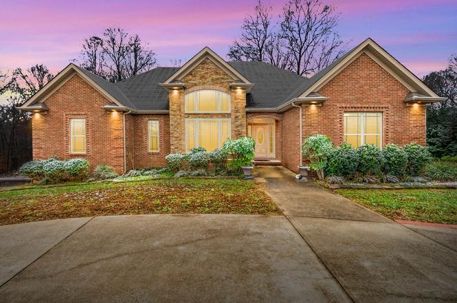 208 Markie Dr, Clarksville, TN