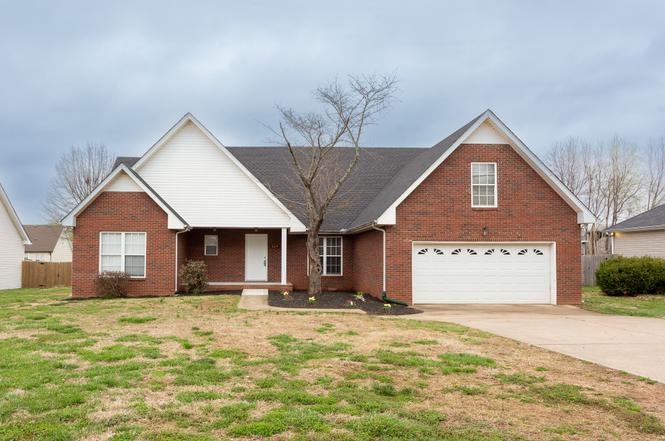 669 Tylertown Rd, Clarksville, TN