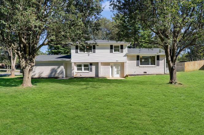 402 Holston Dr, Smyrna, TN