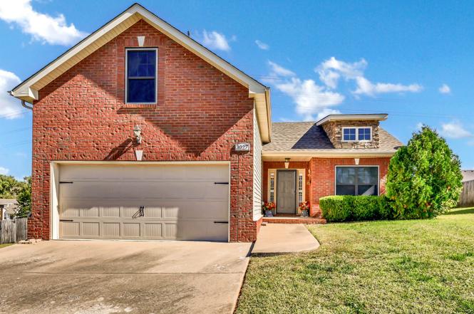 3027 Outfitters Dr, Clarksville, TN