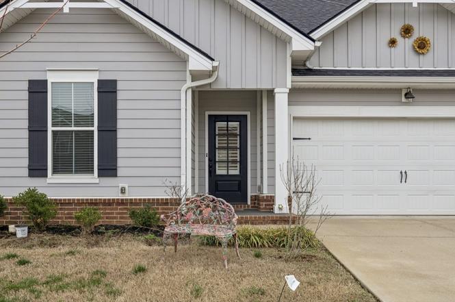 508 Sunflower Dr, Smyrna, TN