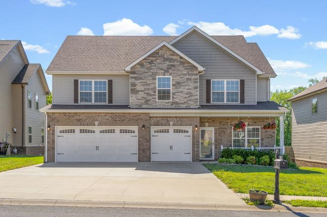 1337 Winterset Dr, Clarksville, TN