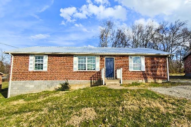 248 Walnut Crest Dr, Gallatin, TN