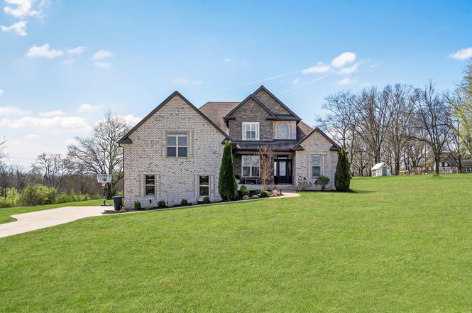 94 Branham Mill Rd, Gallatin, TN