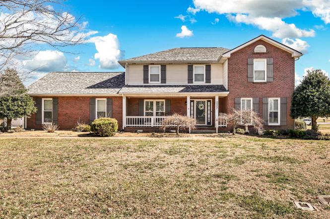 2207 Tom Dr, Clarksville, TN