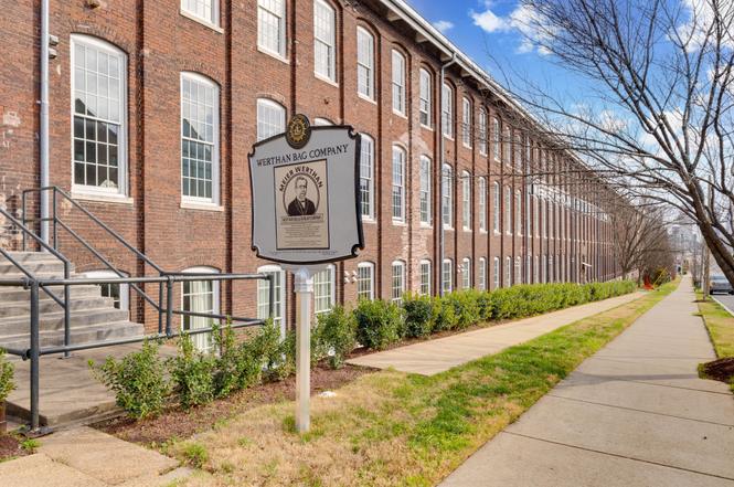 1350 Rosa L Parks Blvd #233, Nashville, TN