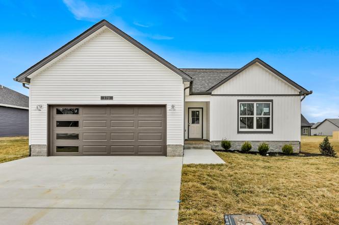 2721 Brewster Dr, Clarksville, TN