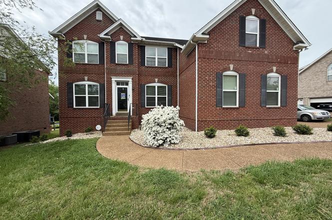 104 Settlers Way, Hendersonville, TN