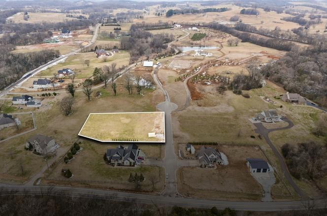 103 Heirloom Ln, Columbia, TN