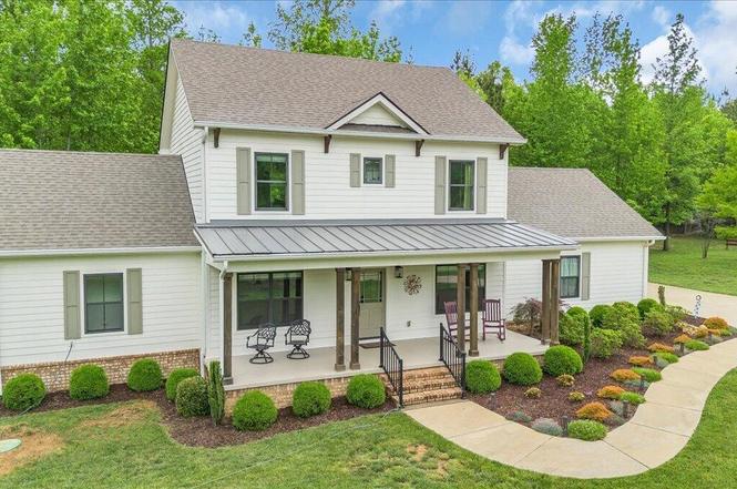 2564 Raulston Falls Rd, Sequatchie, TN