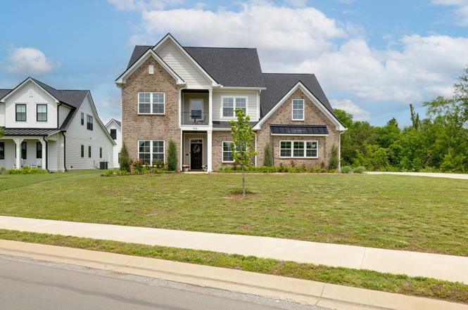 1545 Shalom St, Murfreesboro, TN