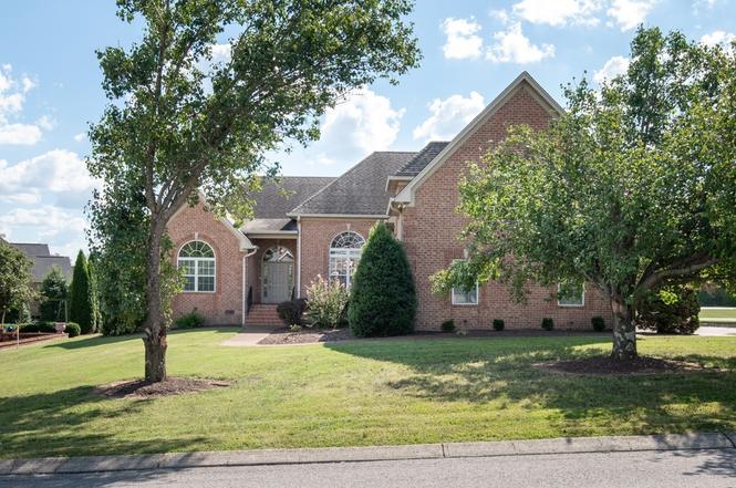 105 Robin Pt, Gallatin, TN