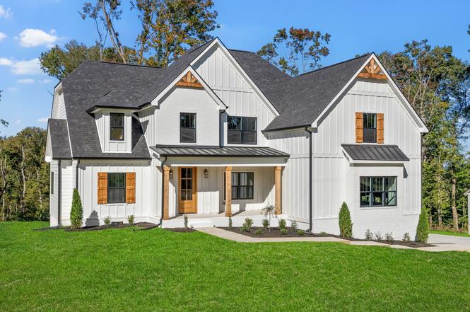 1808 Gholson Rd, Clarksville, TN